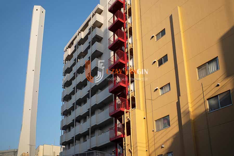 Binalarda Yangın Merdiveni Olmamasının Sonuçları - Uzay Yangın